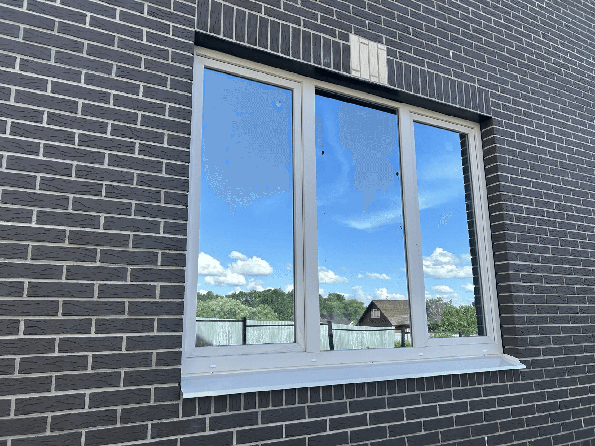 Установка пластикового окна — работа Окна Ларин